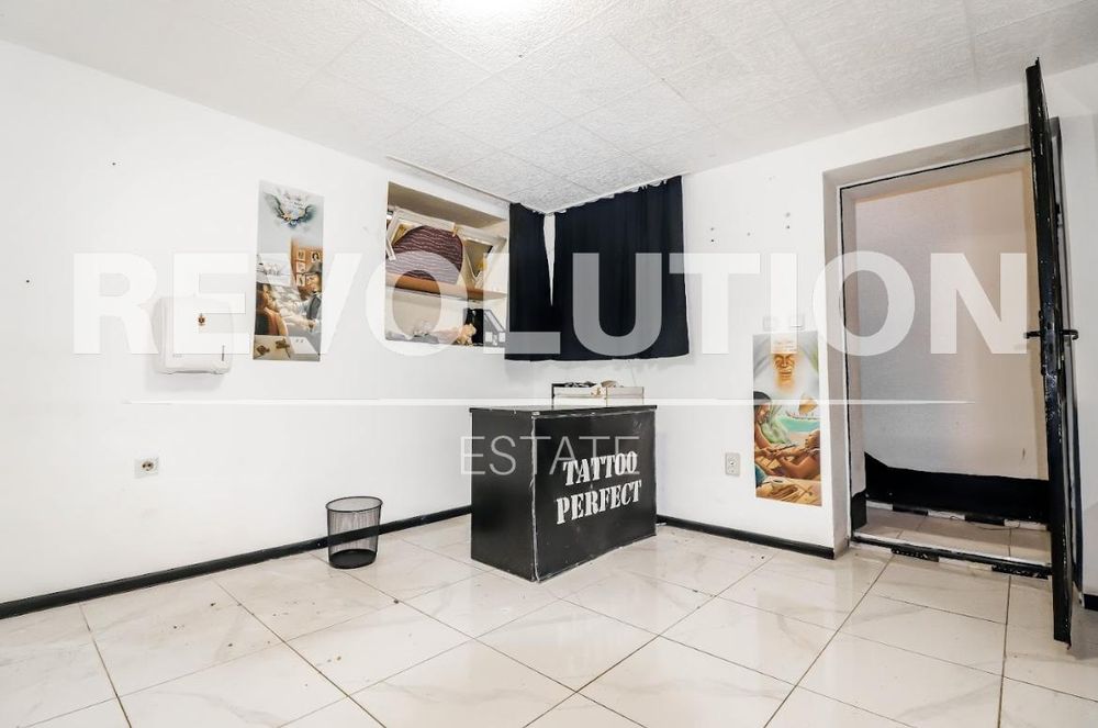 Офис в района на Колхозен пазар!