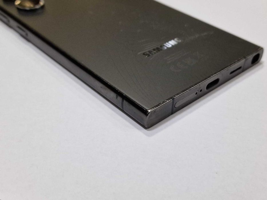 Samsung Galaxy S24 Ultra 5G 256GB 12GB RAM Dual