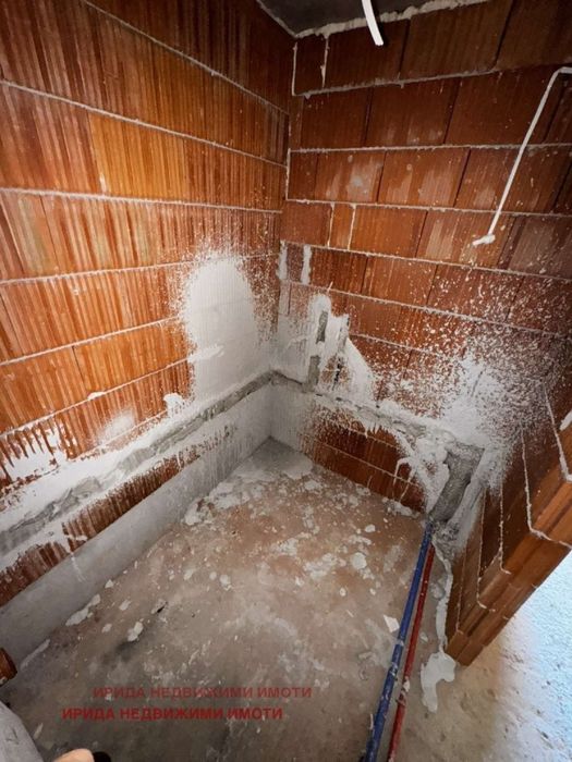 Продава се Тристаен апартамент в София, Бъкстон - 102 кв.м за 2398 €/кв.м - Снимка #3