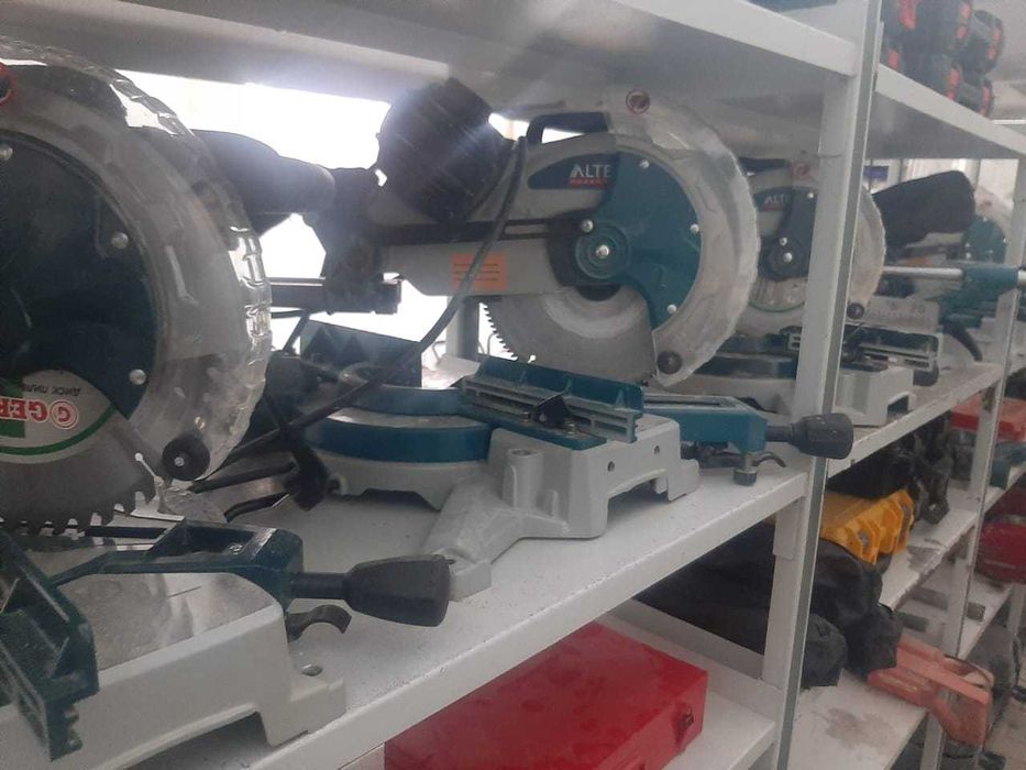 Углорез торцовка торцовочная пила стусло аренда инструментов прокат