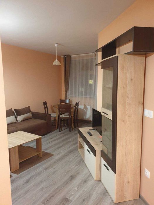 Дава се под наем Двустаен апартамент в София, Младост 4 - 68 кв.м за 663 € - Снимка #2