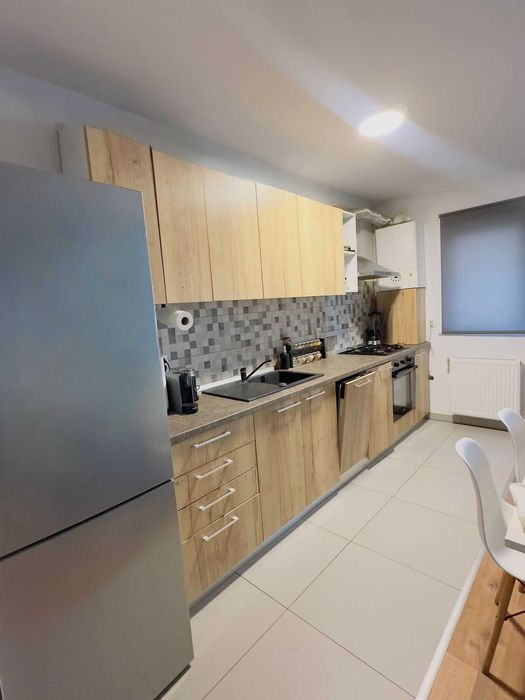 Dau in chirie ap 3 camere cu gradina zona VIVO