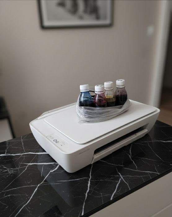 принтер HP DeskJet цветной б/у