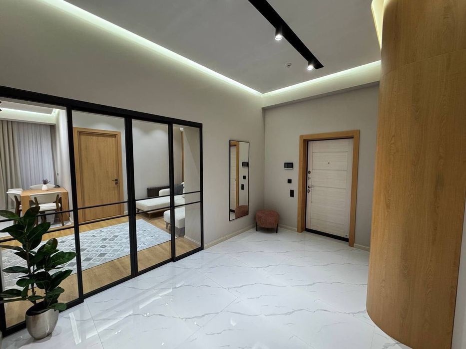 Шинам Продается 3 комнатная квартира ремонт Гидромедцентр Казы махалля