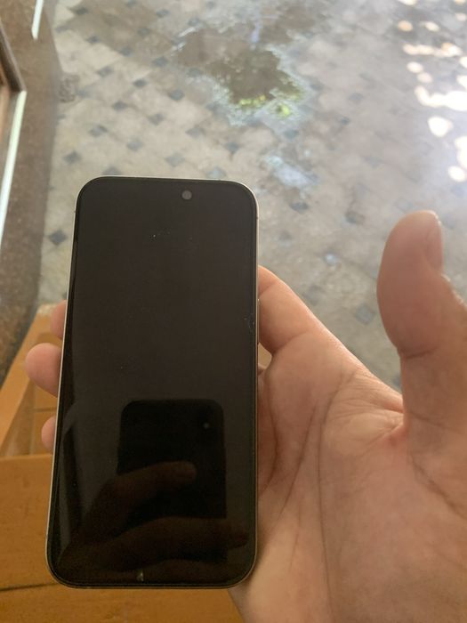 Iphone 15 pro 128 Natural