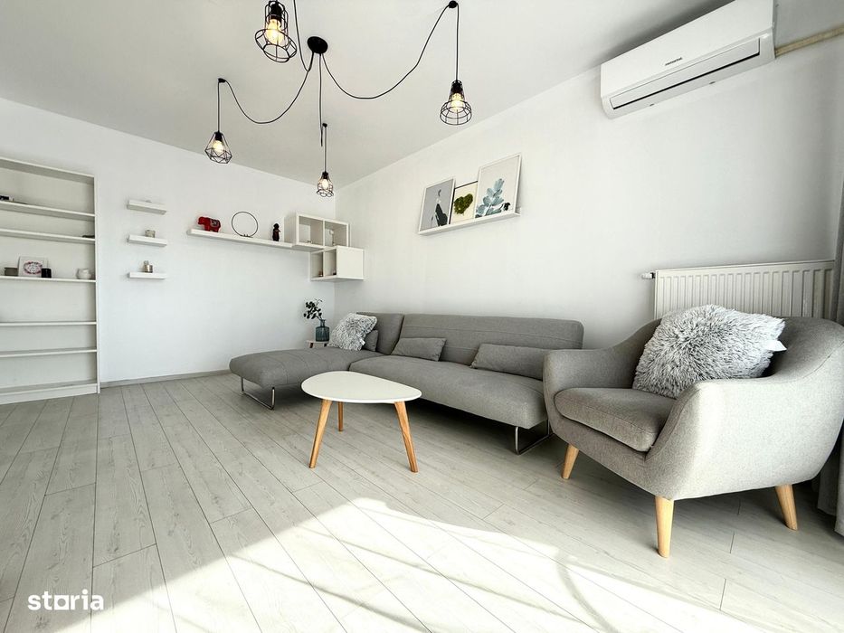 Apartament 2 camere decomandat + parcare și boxă