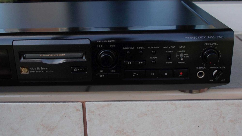 Minidisc SONY Mds-Je510,mini disc player + recorder,telecomanda,JAPAN