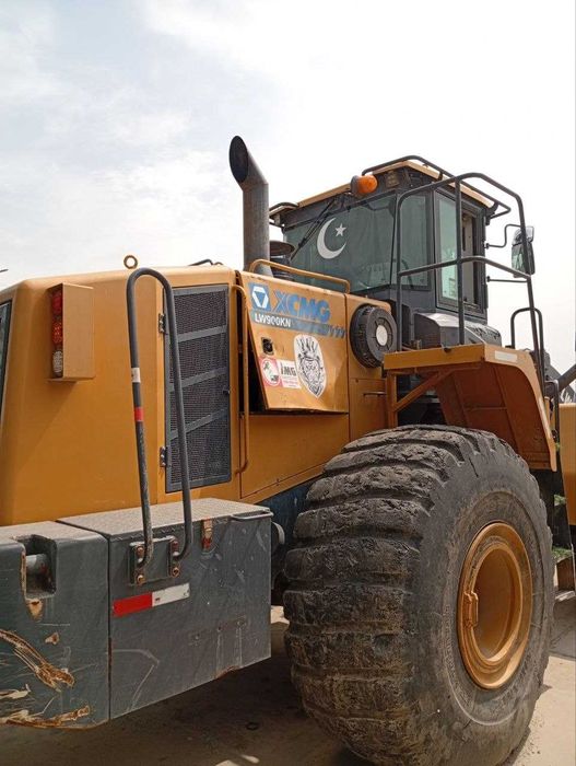 Фронтальный погрузчик XCMG LW900KN