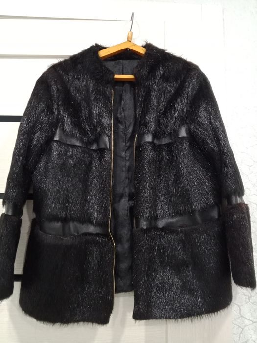 Продам нутриевую шубку.