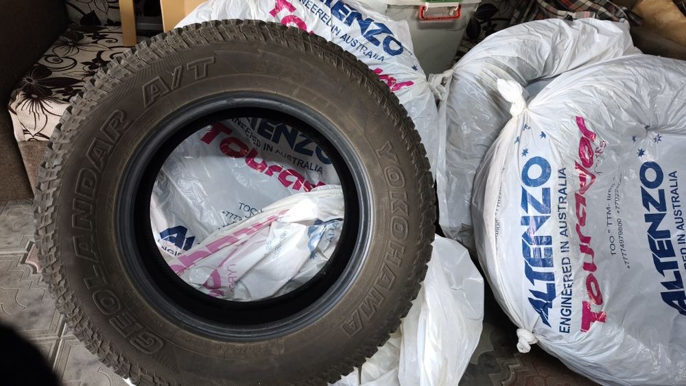 Продам комплект a/t шин