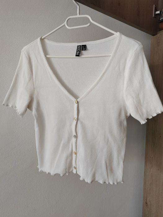 Top alb Pieces pentru M/L