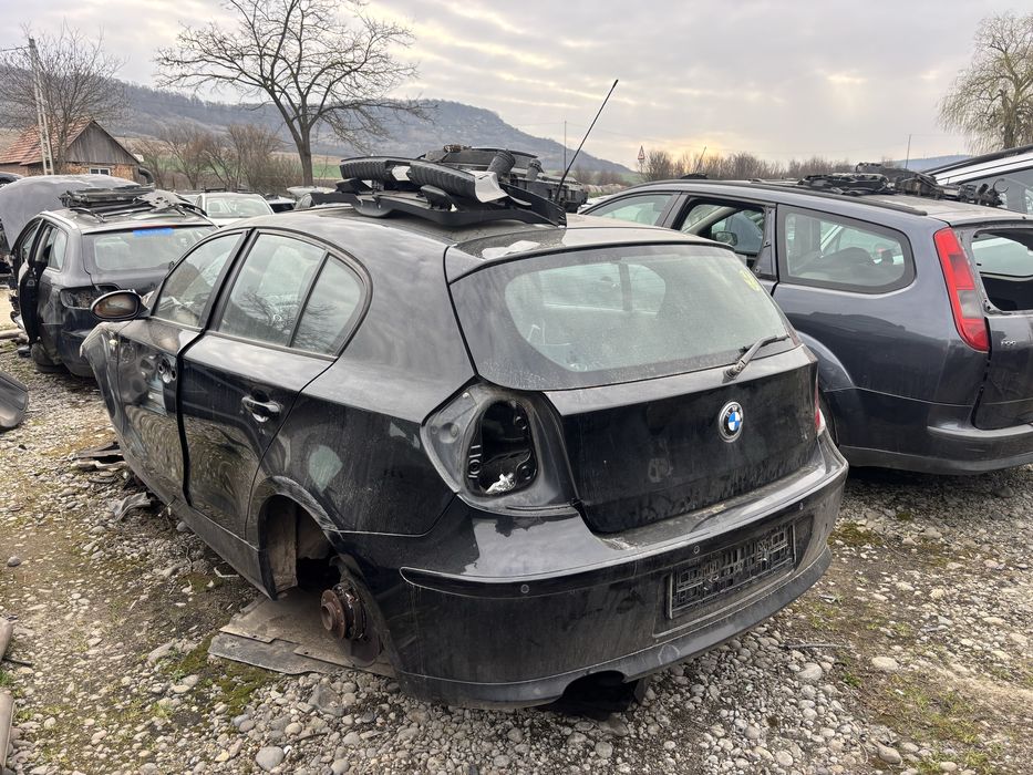 Bara spate aripa usa Bmw seria 1 E87