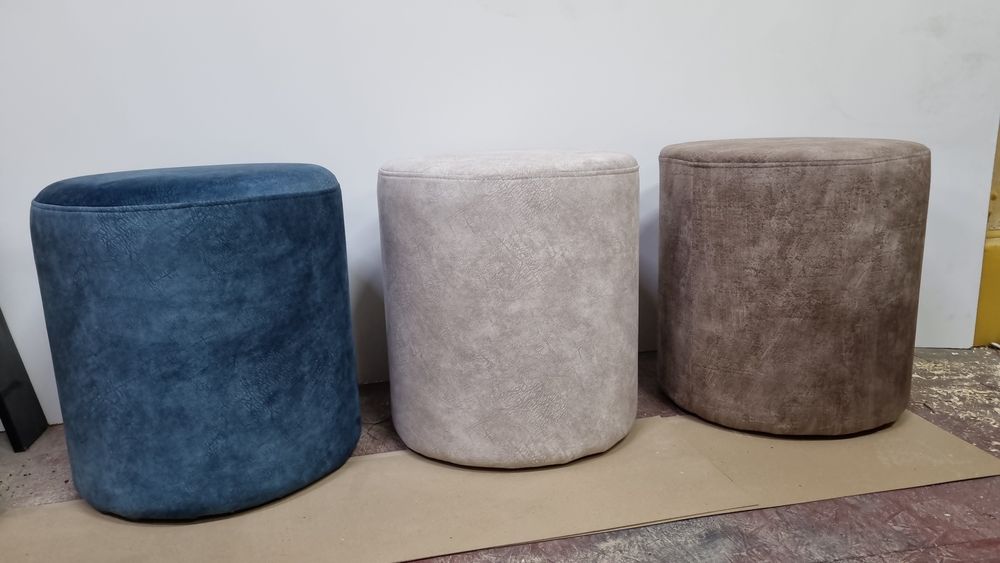 Продам пуфики. Новые