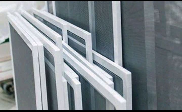 Plase de insecte, uși-geamuri PVC, rulouri exterioare, uși de garaj