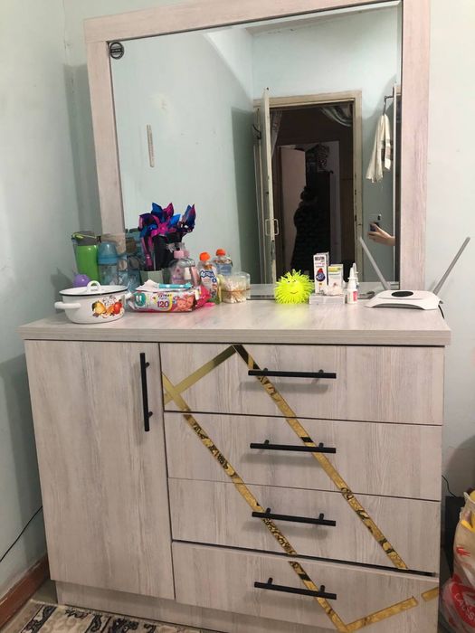 Спальный гарнитур б/у