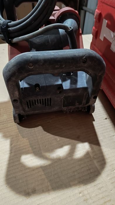 Фреза за канали Hilti DCH 150-SL