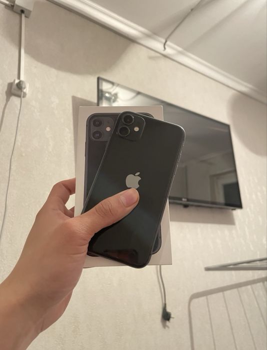 Продам айфон 11 iphone 11