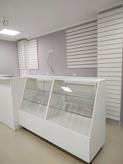 Продам витрины для торговли