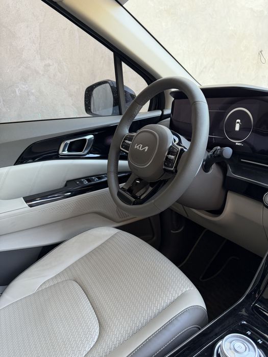 Kia Carnival Hi Limousine Orginal