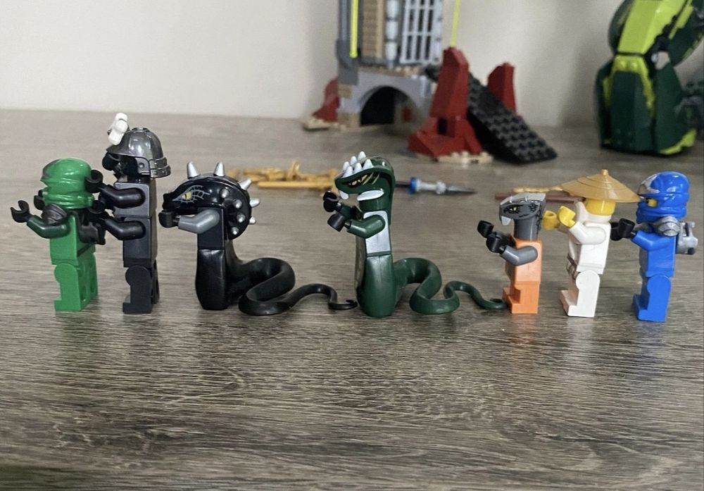 Lego ninjago 9450 - пълен сет!