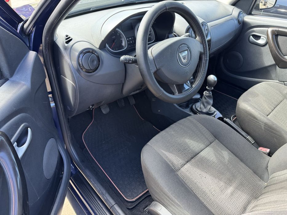 Vand Dacia Duster/4*4/diesel/2011/168000km!