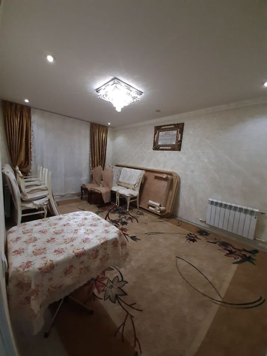 Uy sotiladi Eshonguzar Raysentr