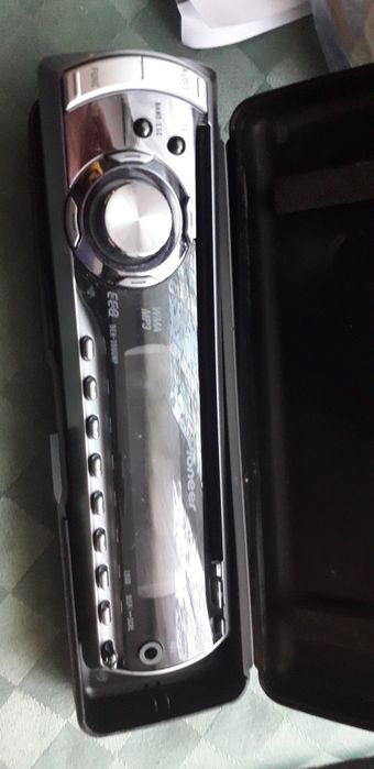 Față radio casetofon