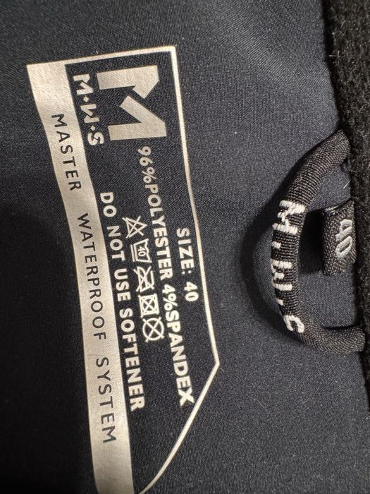 Geaca impermeabila ideala pt munte