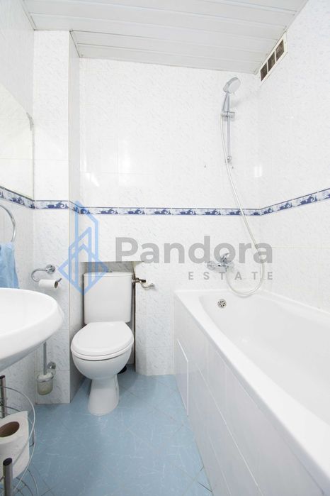 Тристаен ап. Център-НДК