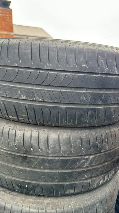 185/55/15,185/60/15,195/60/16,205/55/16,225/45/17,235/55/17,235/45/18