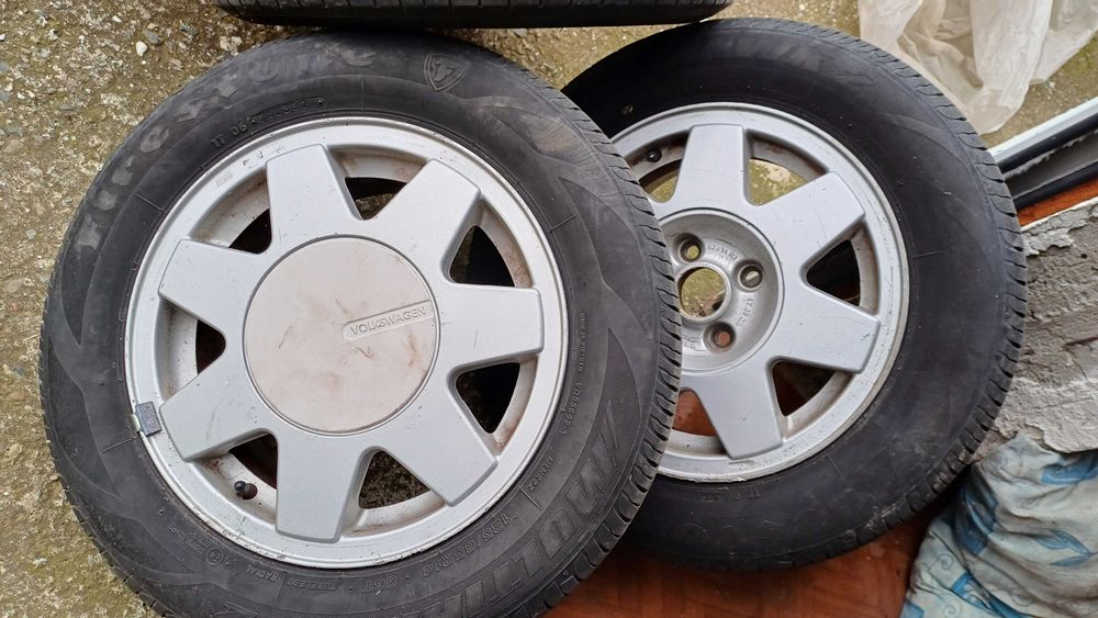 Гуми с джанти 14 VW