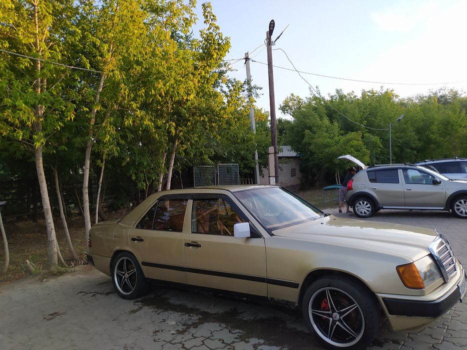 Mercedes Е 230 газ - бензин