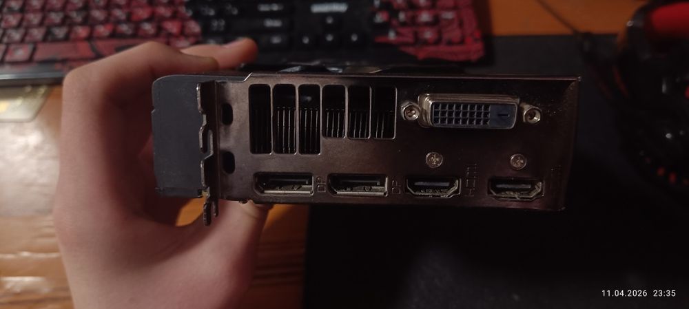 продам рх 570 4гб памяти