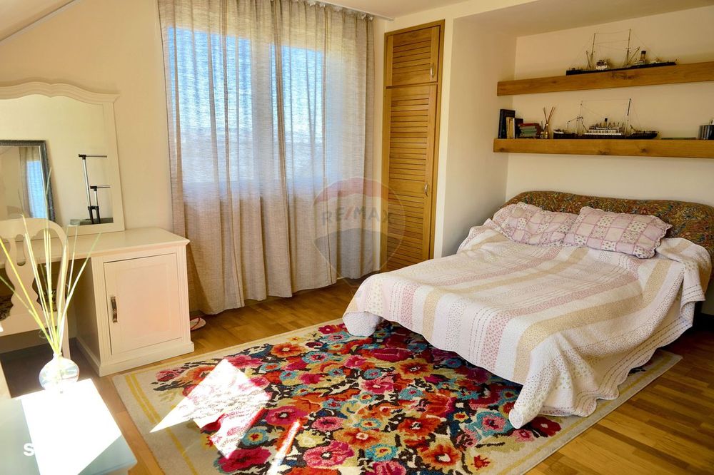 Vilă unicat în Borhanci – atmosferă de vacanță, apartament independent