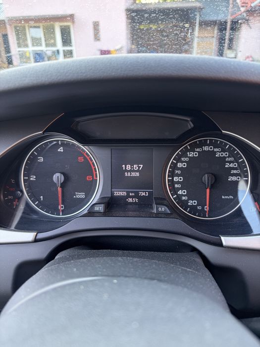 Audi A4 , 2 l TDI, 230000 km, an fabricatie 2009