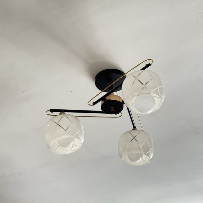 Люстра 3000/2000тг