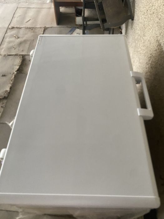 Продам Морозильник haier