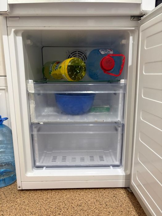 Холодильник beko