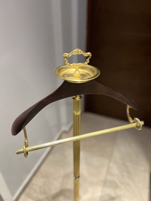 Dressboy от Месинг и Махагон