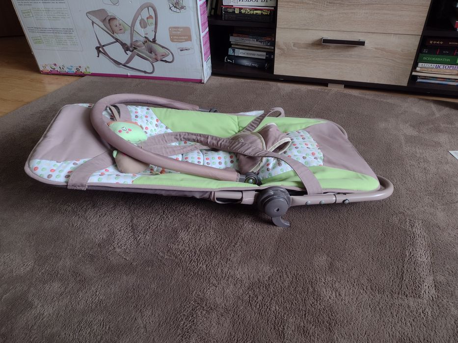 Babymoov - Шезлонг с играчки Bubbel