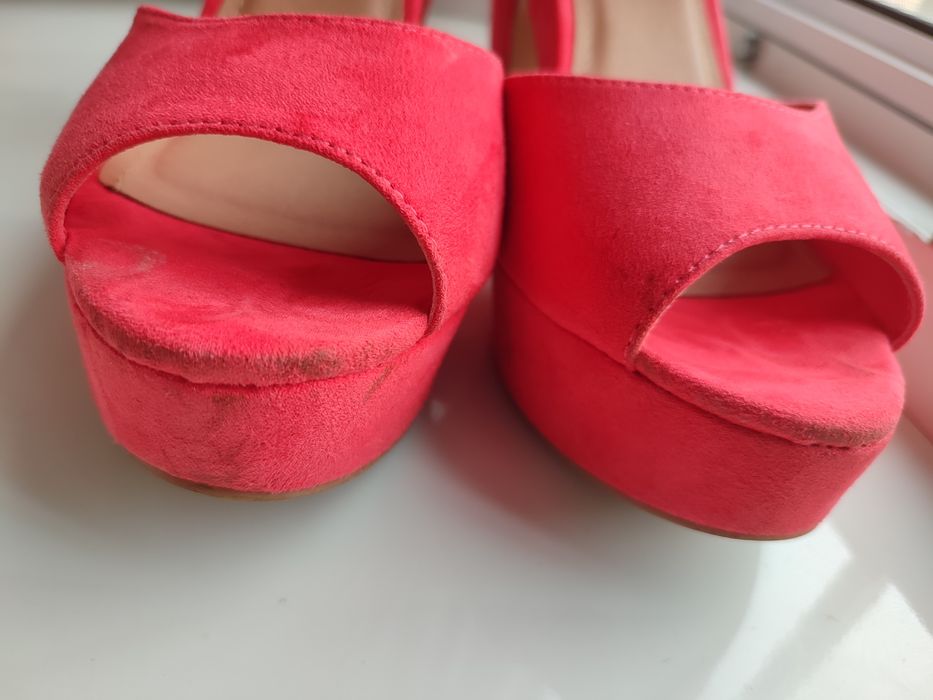 Женские босоножки 38р