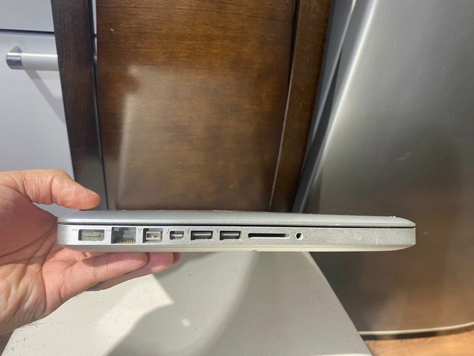Macbook Pro intel core i5