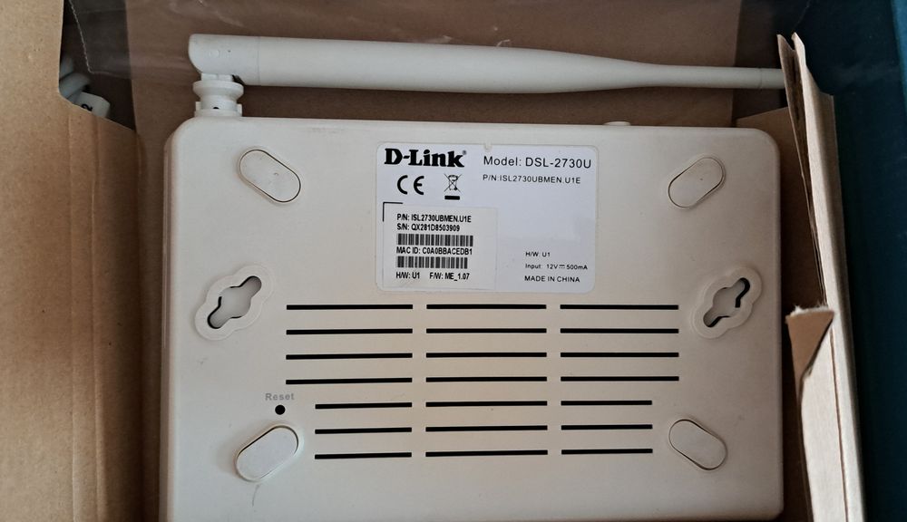 Модем D-Link DSL 2730U модем роутер