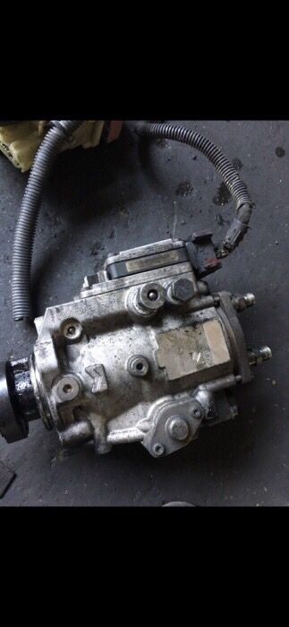 Pompa injectie opel frontera 2.2 motor cod 009