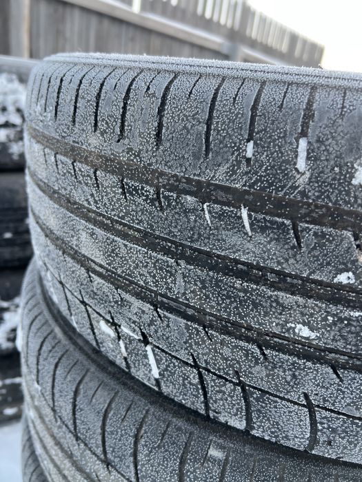 Продам летние шины 225/45/19