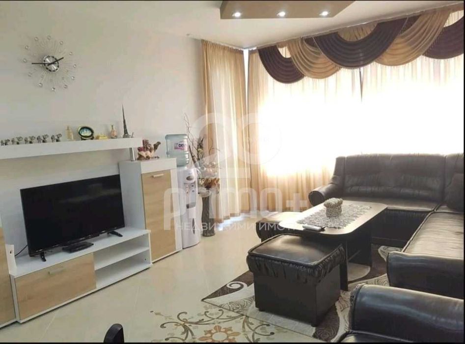 Продава се Двустаен апартамент в Велико Търново, Бузлуджа - 64 кв.м за 2032 €/кв.м - Снимка #1