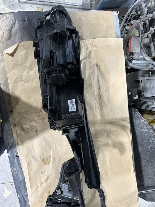 Kia Ceed Л и Д фар