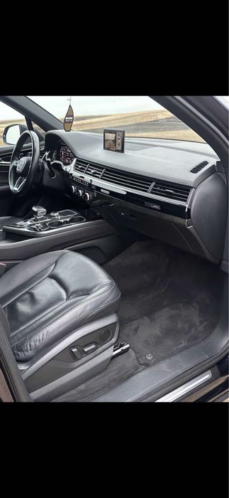 Schimb sau vand audi Q7 din 2017