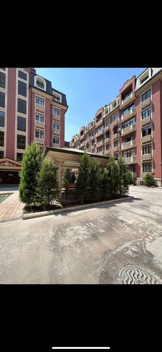 ЖК Дархан 2/1/6 65м² евроремонт