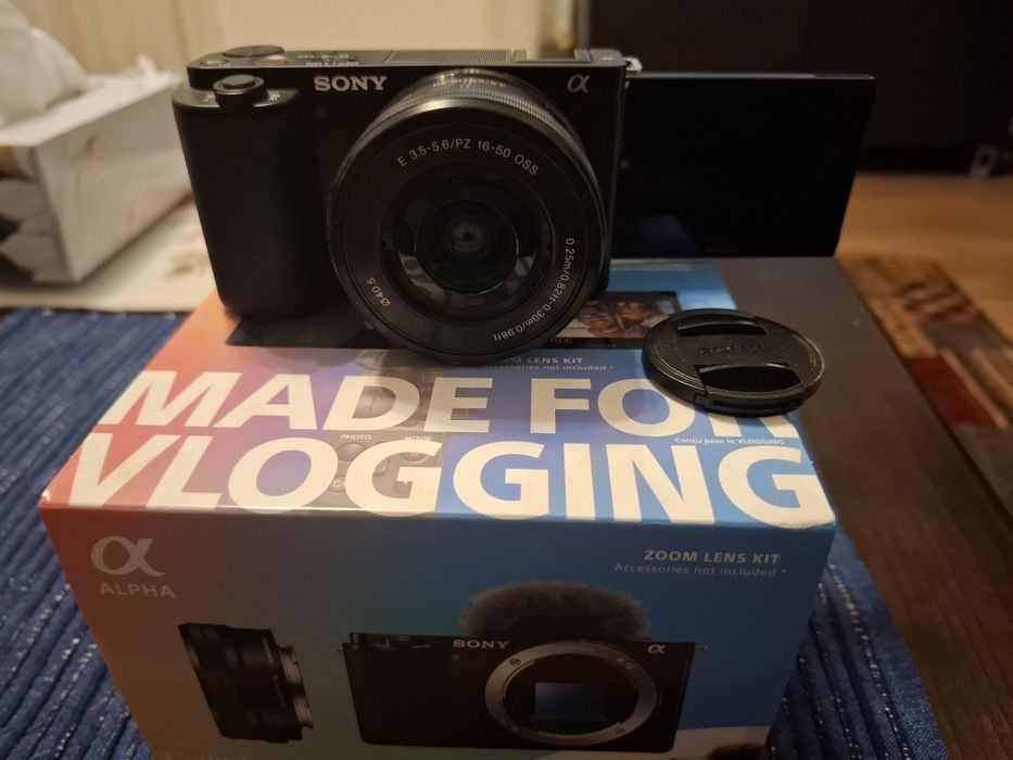 Sony vlog camera zv-e10 accesorii complete cutie